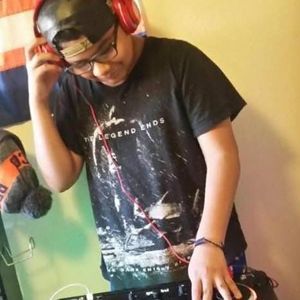 Meet your Posher, Damian